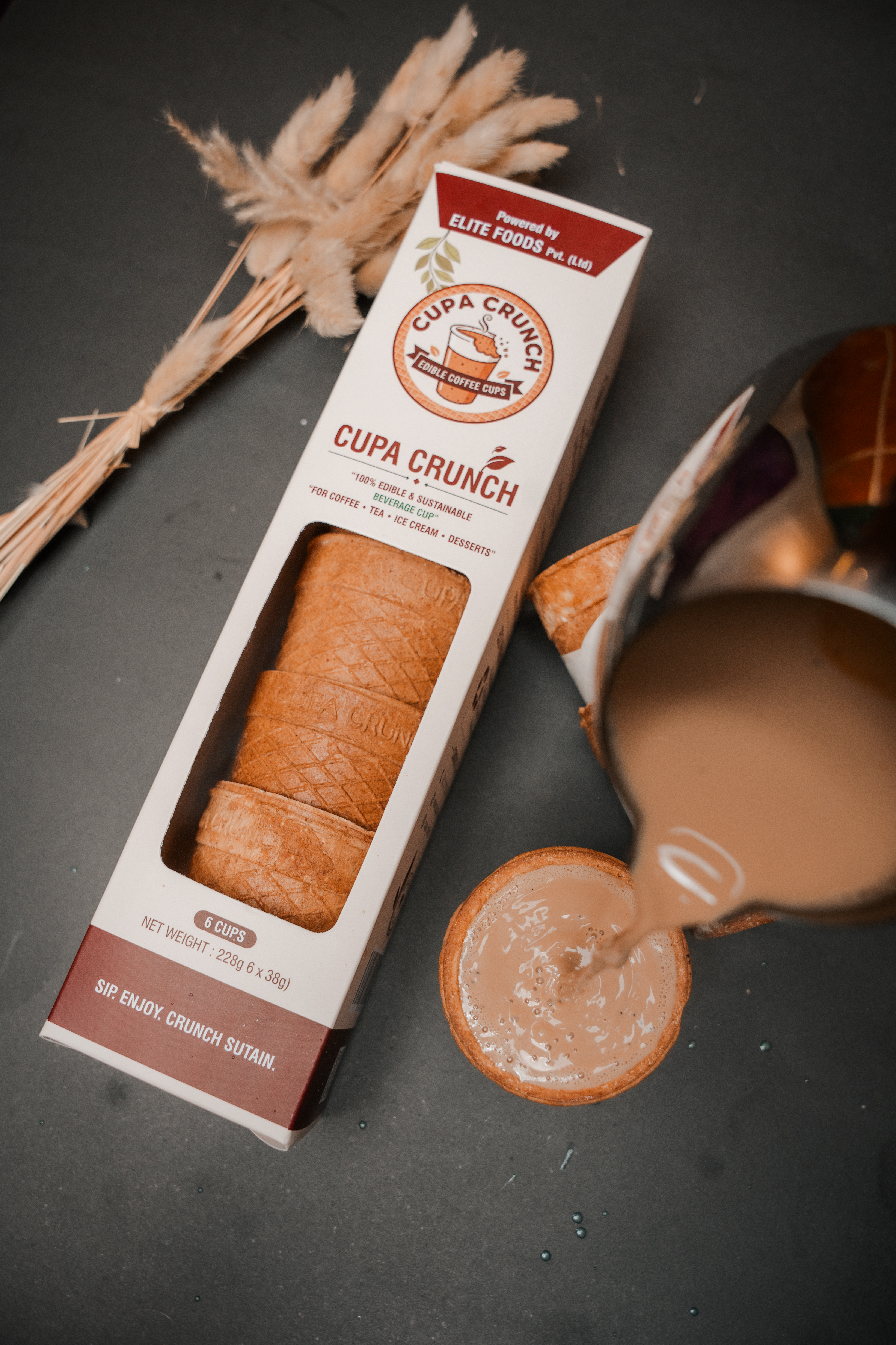Cupa Crunch lifestyle scene